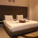 New-radhamngal-roms8